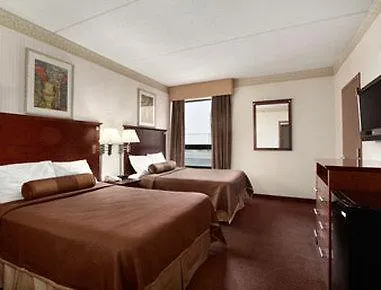 Howard Johnson Inn Queens Village New York